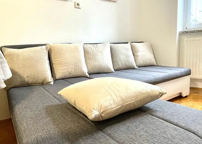 Topel Dom V Centru Mesta 5